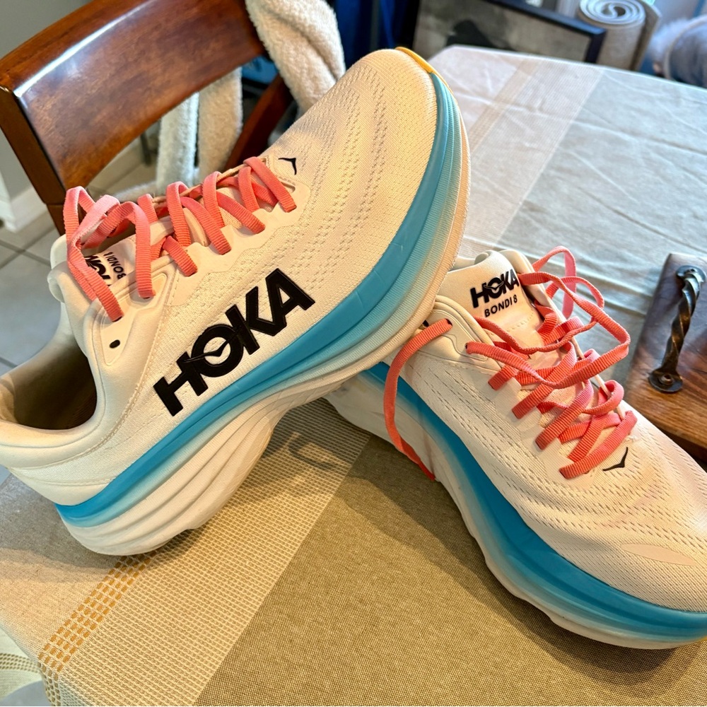 Hoka Bondi 8 Women’s Size 10